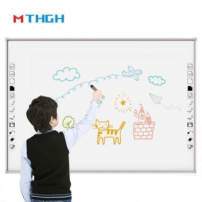106 Zoll Elektromagnetische Berührung Smart Whiteboard 3840X2160 Bildschirmauflösung Für die Interaktion mit der Schule