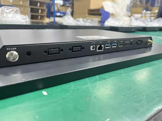 ODM Wandmontierter Digitalbildschirm mit HDMI/VGA/DVI/AV/USB-Eingängen und vielseitigen Eingabeoptionen